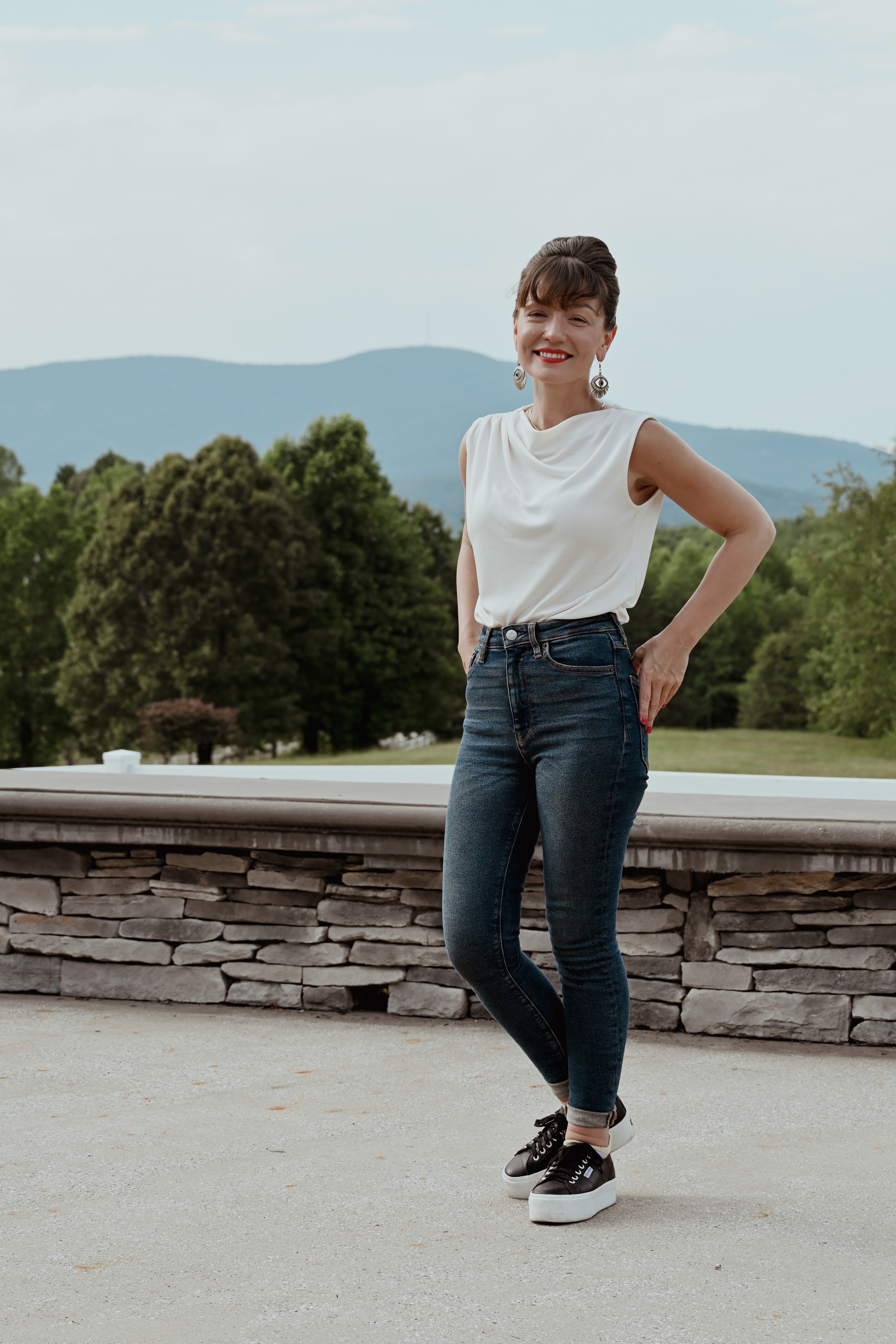 Liz Kelley outdoor portrait