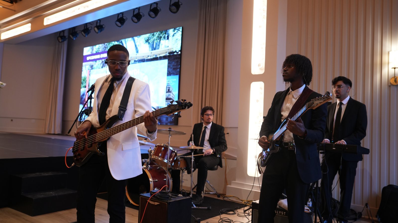 Lighthouse Band live