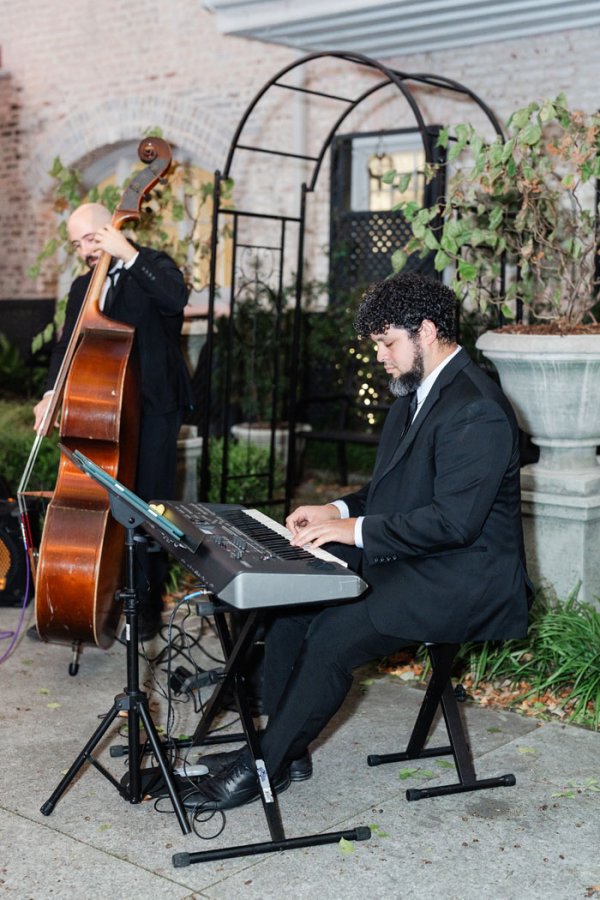 Abdiel with jazz trio